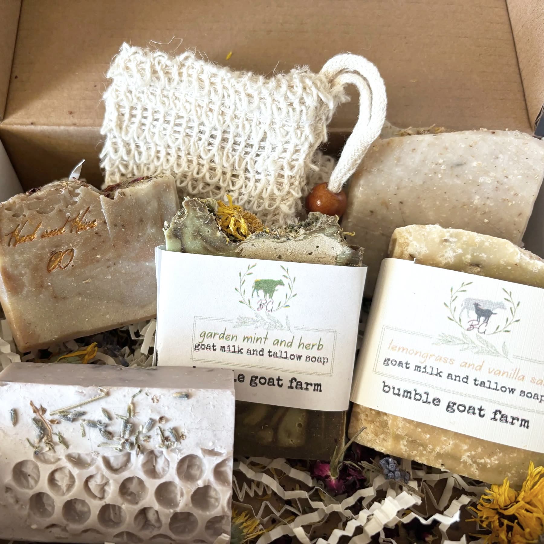The botanicals box: five soaps and a hemp soap saver in a gift box
